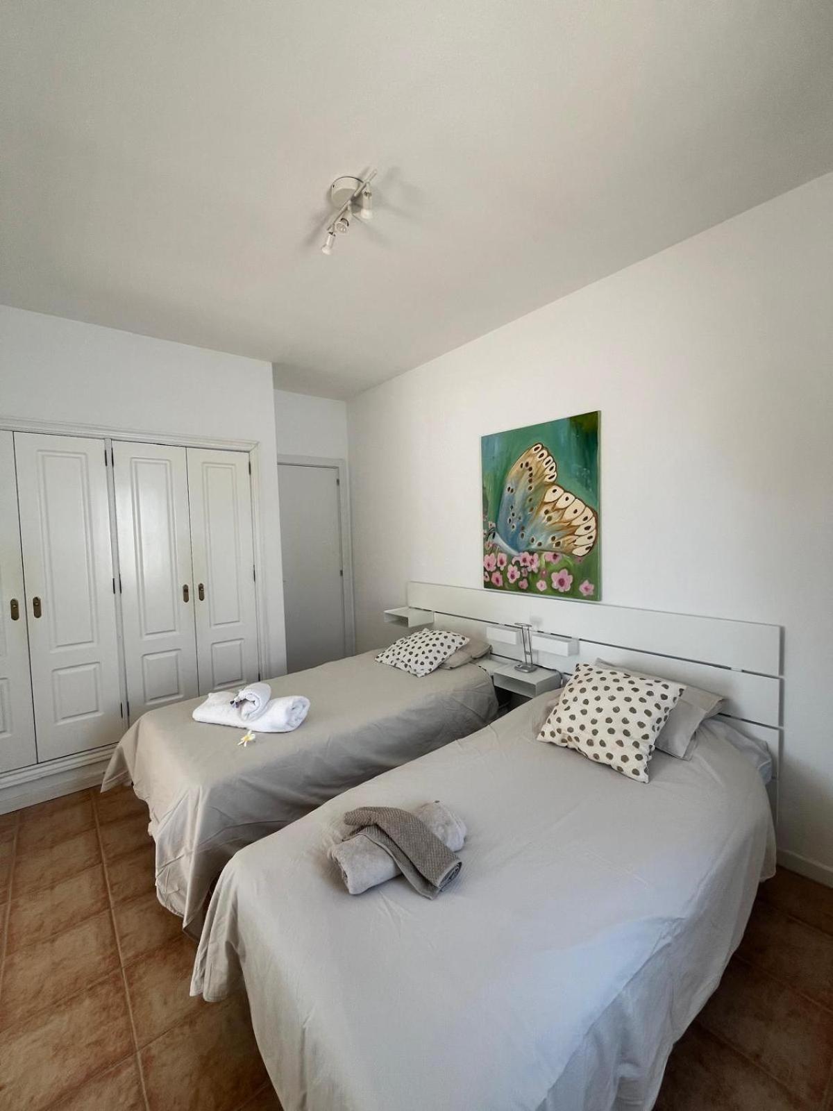 Casa Tina Apartment กอสตา เตกีสเซ ภายนอก รูปภาพ